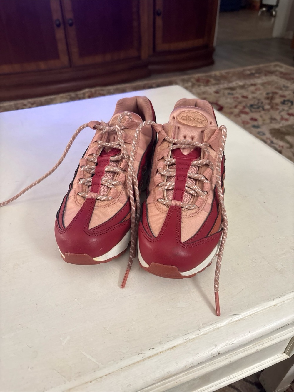 Nike Women's Pink and Red Low-Top Leather Sneakers Air Max 95 Size 7